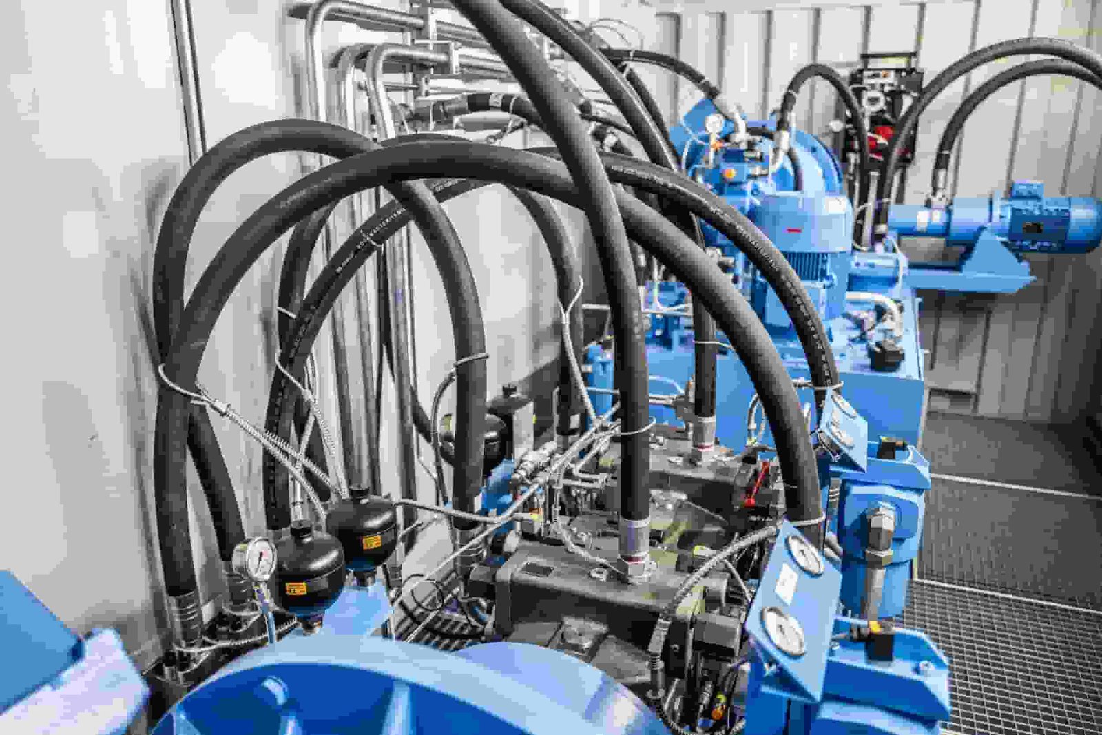 How to Choose the Right Hydraulic Hose for Your Application
